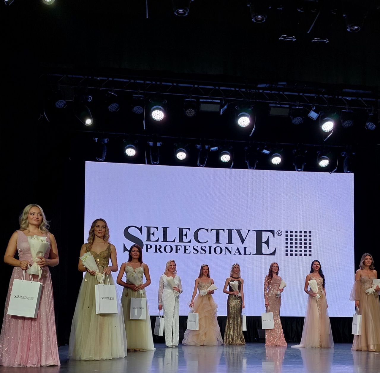 Selective Professional выступил главным спонсором конкурса Миссис Татарстан-2023.