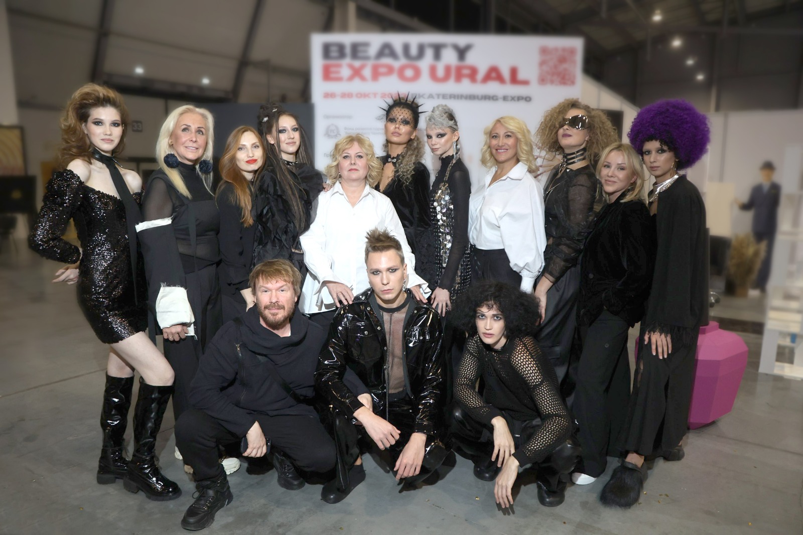 Коллекция Night Star  от Dream Team Академии Долорес специально для Selective Professional, была представлена в Екатеринбурге в рамках выставки Beauty Expo Ural.